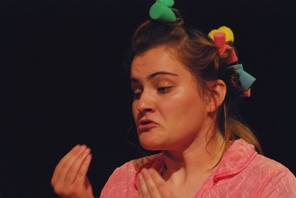 Scena ze spektaklu Mury zamiast mostów 16