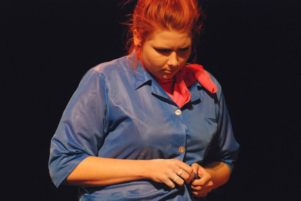 Scena ze spektaklu Mury zamiast mostów 23