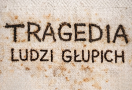 Tragedia ludzi głupich (2026)